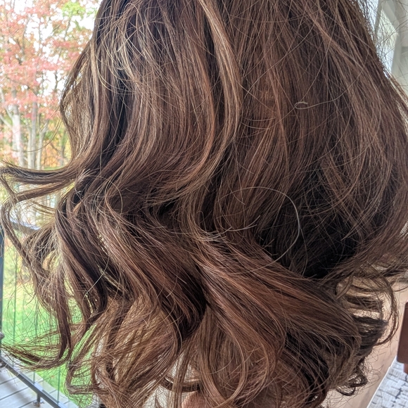 Belle Tress Nutella Buttercream Wig - Picture 9 of 9